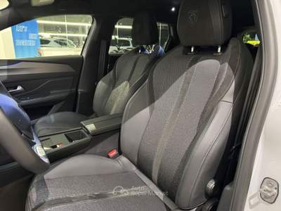 Peugeot 308 308 SW 1.5 bluehdi GT s&s 130cv eat8 Bianco usata Piombino Dese