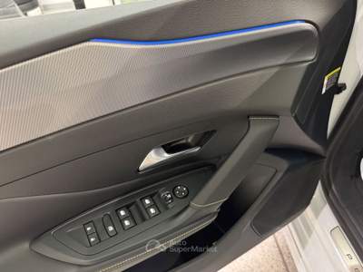 Peugeot 308 308 SW 1.5 bluehdi GT s&s 130cv eat8 Bianco usata Piombino Dese