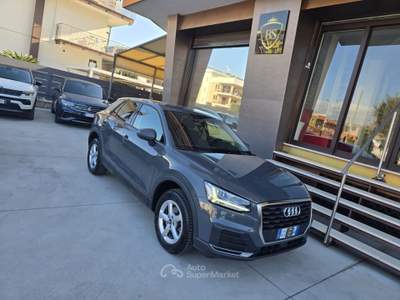 Audi Q2 S tronic Business Grigio usata Brusciano