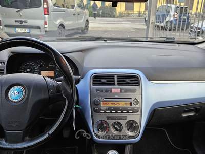Fiat Punto 1.4 16v 95cv NEOPATENTATI OK PROMOPROMO WEEK-END 1° MAGGIO! Argento usata Airuno
