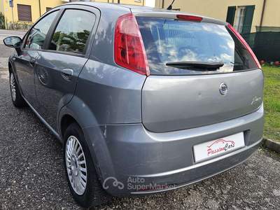 Fiat Grande Punto 1.4 16v 95cv NEOPATENTATI OK MOLTO RICHIESTA! Argento usata Airuno