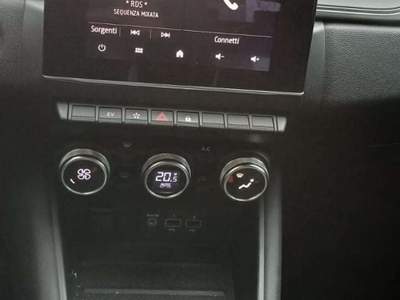 Renault Captur Captur II 2019 1.6 E-Tech phev Intens 160cv auto Bianco usata Velletri