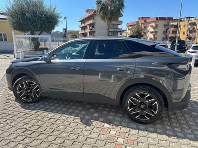 Peugeot 3008 Benzina-Hybrid 136 CV e-DCS7 Allure Grigio usata Sant'Anastasia