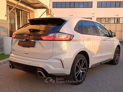 Ford Edge EcoBlue 238 CV AWD Start&Stop aut. ST-Line Bianco usata Putignano