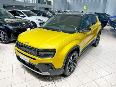 Jeep Avenger 1.2 turbo Summit fwd 100cv Oro usata Palermo Jeep Avenger 1.2 turbo Summit fwd 100cv Oro usata Palermo