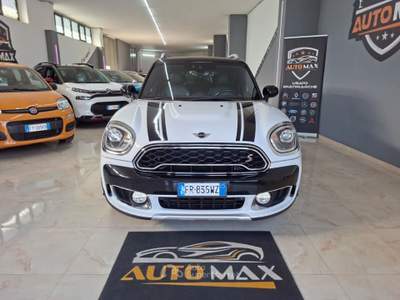 MINI Cooper 2.0 SD Countryman 190cv Boost 2018 Bianco usata Cerignola