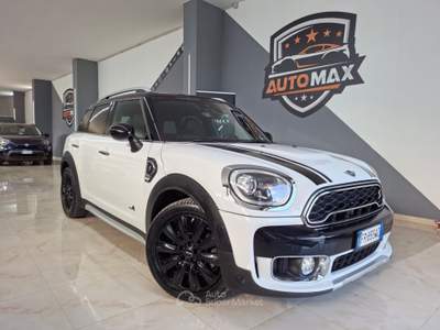 MINI Cooper 2.0 SD Countryman 190cv Boost 2018 Bianco usata Cerignola