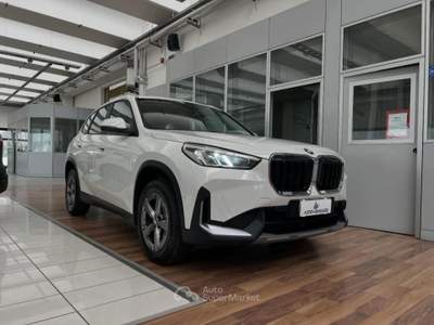 BMW X1 sDrive 18i-Gancio traino elettrico-sed risc-ecc.. Bianco usata Vignola