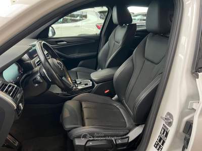 BMW X4 xDrive20i Mhev 48V Msport -NAVI,RETROCAM Bianco usata Vignola