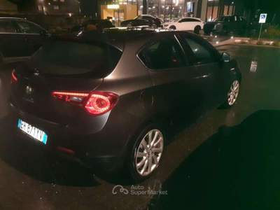 Alfa Romeo Giulietta 1.6 JTDm-2 105 CV Distinctive Grigio usata Pieve di Cento
