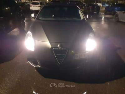 Alfa Romeo Giulietta 1.6 JTDm-2 105 CV Distinctive Grigio usata Pieve di Cento