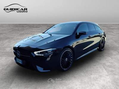 Mercedes-Benz CLA 180 D AMG Line Advanced Plus 8G-DCT Nero usata Lucca