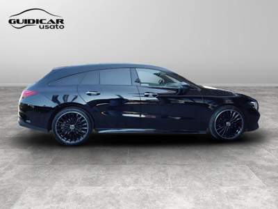 Mercedes-Benz CLA 180 D AMG Line Advanced Plus 8G-DCT Nero usata Lucca