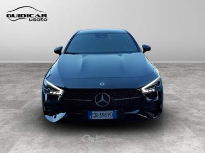 Mercedes-Benz CLA 180 D AMG Line Advanced Plus 8G-DCT Nero usata Lucca