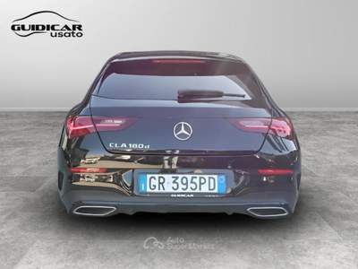 Mercedes-Benz CLA 180 D AMG Line Advanced Plus 8G-DCT Nero usata Lucca