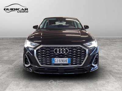 Audi Q3 35 2.0 TDI S line Edition S tronic Nero usata Lucca