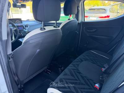 Lancia Ypsilon Lancia ypsilon 1.3 MJT usata Teramo