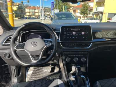 Volkswagen T-Roc Cambio automatico, unico proprietario, ottime condizioni Nero usata Giulianova