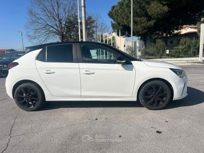 Opel Corsa bicolore Bianco usata ROSETO DEGLI ABRUZZI