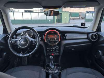 MINI Cooper 1.5 *FINANZIABILE* *UNIPRO* *GARANTITA* Rosso usata San Giuliano Milanese