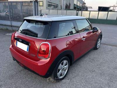 MINI Cooper 1.5 *FINANZIABILE* *UNIPRO* *GARANTITA* Rosso usata San Giuliano Milanese