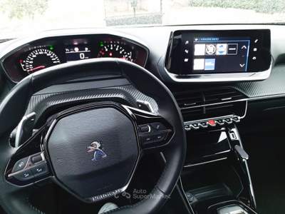 Peugeot 2008 null usata COSENZA
