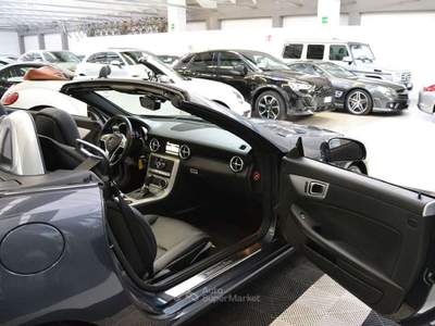 Mercedes-Benz SLK Sport Automatica - Pelle - Air Scarf Grigio usata Monza