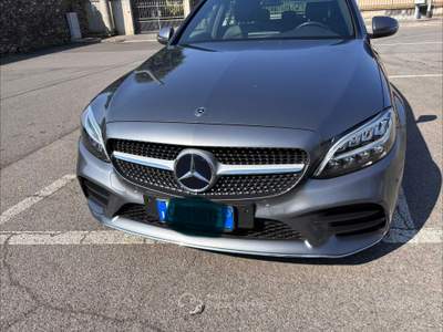 Mercedes-Benz Classe C 220 4 MATIC AMG tenuta benissimo Grigio usata Passirano