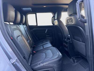 Land Rover Defender 110 3.0D I6 250 CV AWD Auto X-Dynamic S Grigio usata Monteriggioni