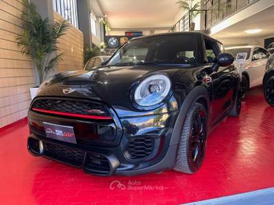 MINI 1.5 Cooper D Hype 5 JOHN COOPER WORKS 2.0 231CV Cambio automatico con palette al volante, Navigatore GARANZIA 12 MESI Nero usata Pesaro