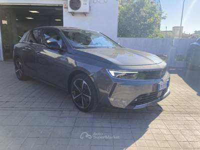Opel Astra 1.5 Turbo Diesel 130 CV AT8 Elegance Grigio usata Oristano