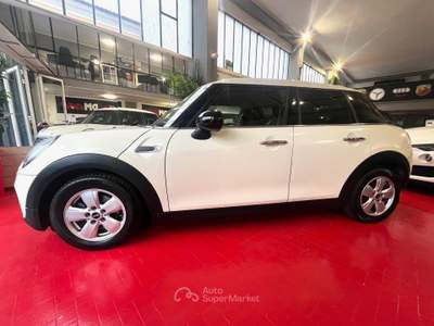 MINI 1.5 Cooper D Hype 5 COOPER ONE 1.2 5 PORTE 102CV OK NEOPATENTATI Bianco usata Pesaro