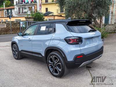 Jeep Avenger 1.2 turbo e-hybrid mhev Summit fwd 110cv edct6 Rosso usata Soriano nel Cimino