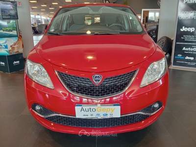 Lancia Ypsilon 1.2 69 CV 5 porte Rosso usata Modena