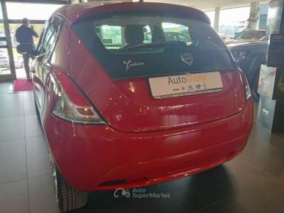 Lancia Ypsilon 1.2 69 CV 5 porte Rosso usata Modena