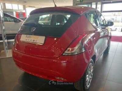Lancia Ypsilon 1.2 69 CV 5 porte Rosso usata Modena