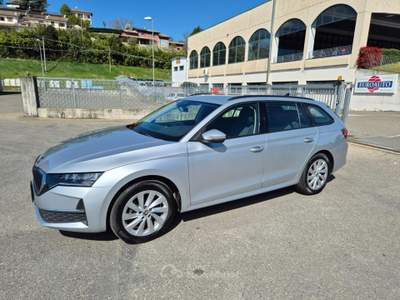 Skoda Octavia 2.0 TDI 150 CV DSG Wagon Executive Argento usata Medesano
