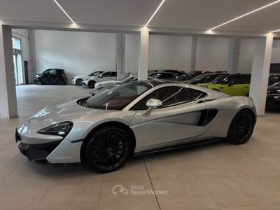 McLaren 570GT Coupé Grigio usata Savona
