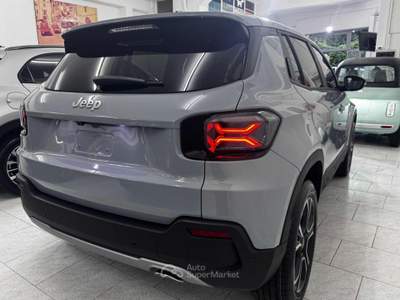 Jeep Avenger 1.2 Turbo 110 CV MHEV Summit Grigio usata MESAGNE
