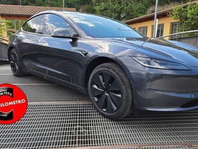 Tesla Model 3 Highland Premium My 24 Guida automatizzata Liv 4 Grigio usata Roma