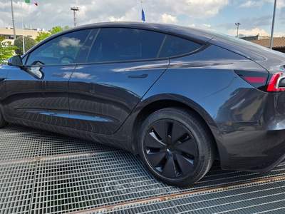 Tesla Model 3 Highland Premium My 24 Guida automatizzata Liv 4 Grigio usata Roma