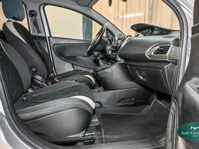 Lancia Ypsilon Ypsilon III  1.2 Platinum ecochic Gpl Argento usata Torino
