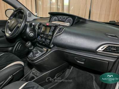 Lancia Ypsilon Ypsilon III  1.2 Platinum ecochic Gpl Argento usata Torino