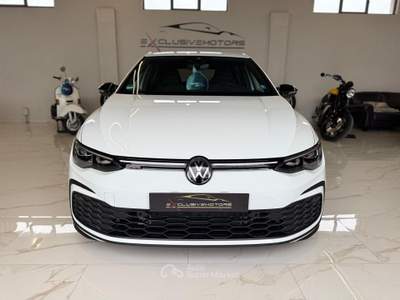 Volkswagen Golf 8 245CV Bianco usata Latina