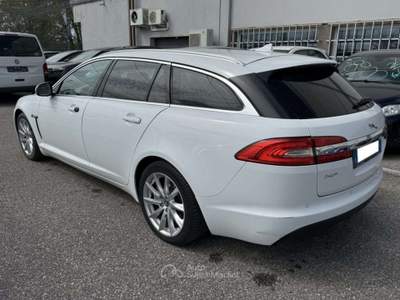 Jaguar XF Sportbrake 2.2 D 200 CV Portfolio Bianco usata Este