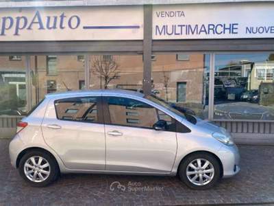 Toyota Yaris 1.4 d-4d 5 Porte Style Argento usata Como