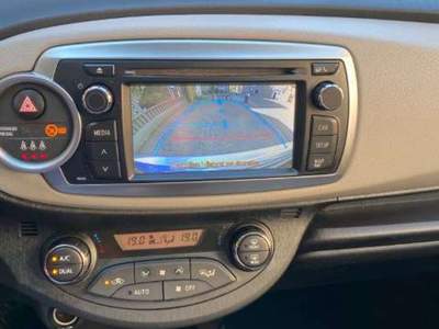 Toyota Yaris 1.4 d-4d 5 Porte Style Argento usata Como