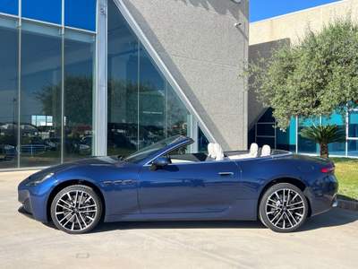 Maserati GranCabrio V6 490 CV AWD possibilità noleggio no scoring Blu/Azzurro usata Gela