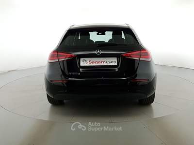 Mercedes-Benz Classe A  - a 180 d business extra auto Nero usata Milano