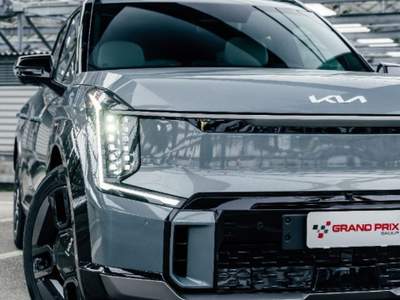 Kia EV9 Dual Motor 99,8 kWh AWD GT-line Verde usata Castenaso